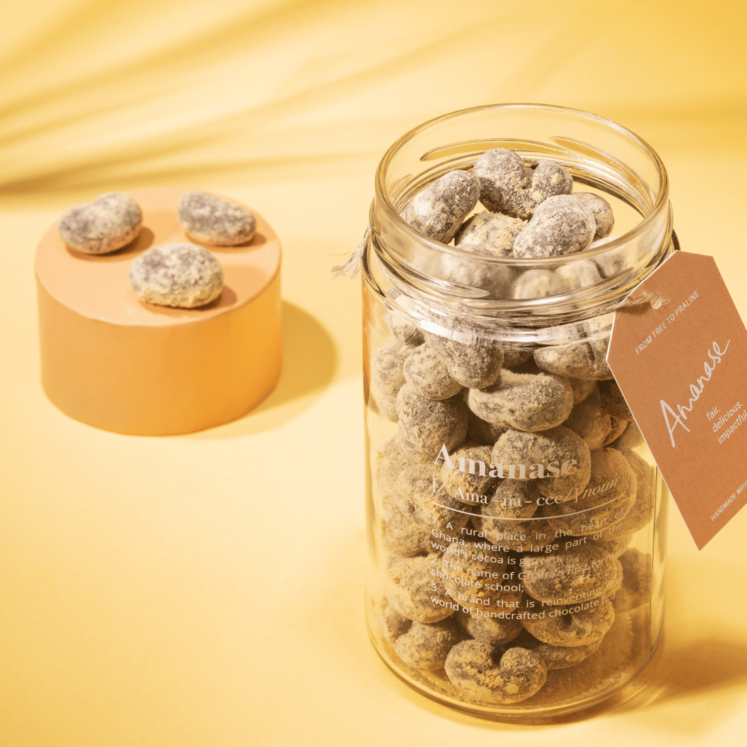 Amanase Schokolierte Cashews – Vegan Bio und Fair – Handgemacht in Afrika